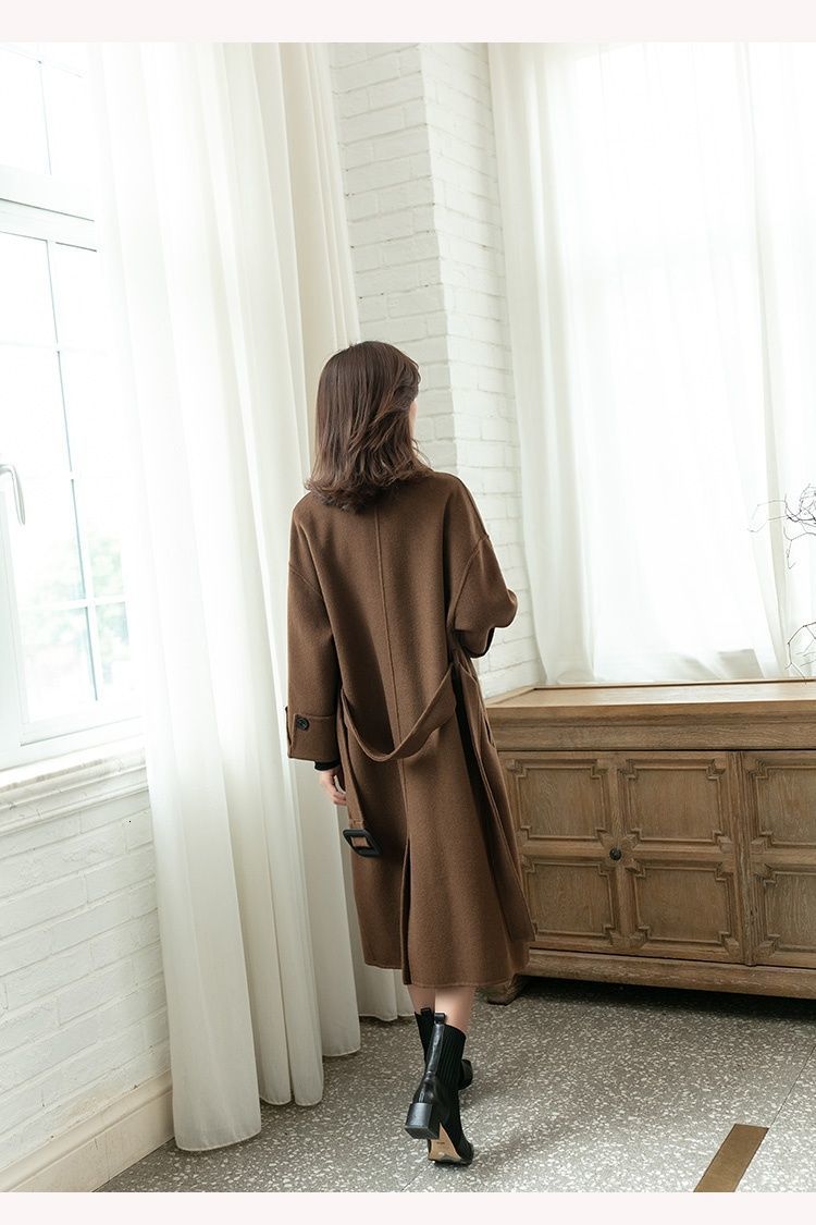 Women's Wool Blends Coat Medium length loose woolen coat for women in autumn and winter long knee 230926