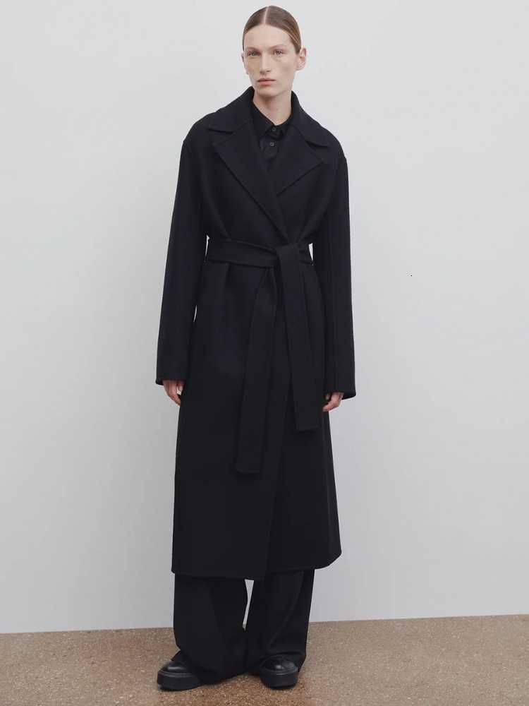 Women's Wool Blends 2023 Autumn and Winter Fall Shoulder Nightgown Style Long Coat Women Belt Decoration 230926