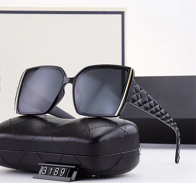 Alphabet Sunglasses Men and Women Fashion Frame Brand UV Protection Sunglasses