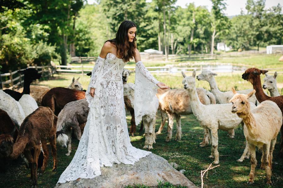 Modern Sweetheart Cotton Beach Wedding Dresses with Fairy Long Sleeve Corchet Lace Bohemian Brida Dress vestidos novias boda