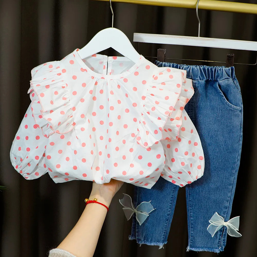 Clothing Sets Cute Clothes for Kid Baby Girl Outfit Set Fashion Dot Lace Collar Long Denim Bows Trousers Children Clothing 1 2 3 4 Years 230927