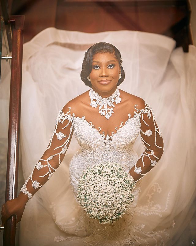2023 Oct Arabic Aso Ebi Plus Size Ivory Mermaid Wedding Dress Lace Beaded Luxurious Bridal Gowns Dresses ZJ404