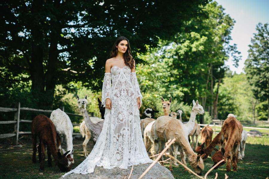 Modern Sweetheart Cotton Beach Wedding Dresses with Fairy Long Sleeve Corchet Lace Bohemian Brida Dress vestidos novias boda