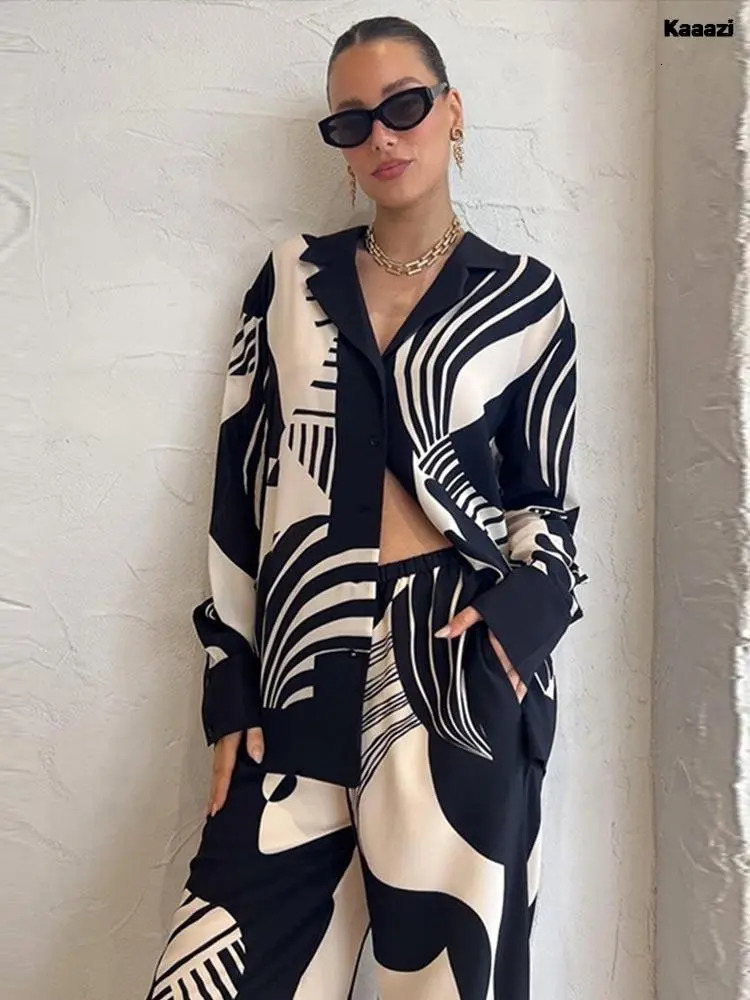 Women's Two Piece Pants Women Digital Print 2 Piece Set Chic Lapel Long Sleeved Top Loose Straight Leg Pants Suit Fashion Streetwear Blouse Shirt