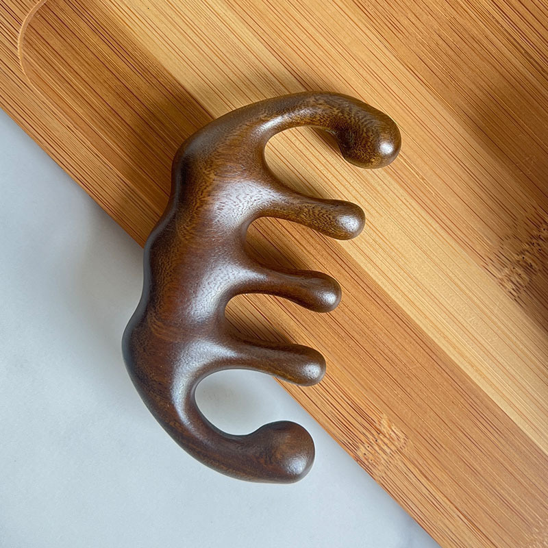 Head Massager Sandalwood Massage Comb Head Meridian Scalp Comb Face Eye Shoulder Neck Scraping Treatment Hair Loss Anti-static Wide Tooth Comb 230926