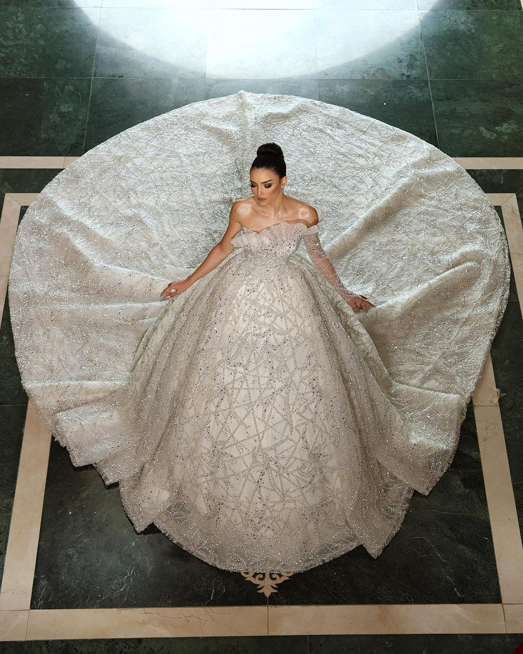 Gorgeous Ball Gown Wedding Dress Puff Beading Illusion Princess Wedding Dress With Long Train Vestido De Noiva Bridal Gowns