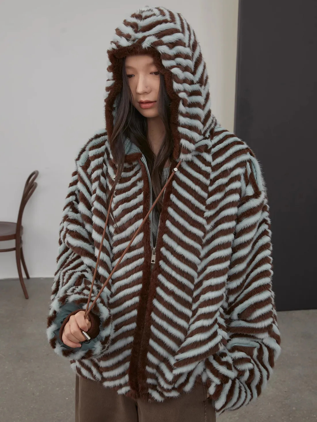 Womens Fur Faux HDHOHR High Quality Knitted Mink Coats With Hood Fashion Natural Jacket Winter Female Warm Genuine Coat 230927