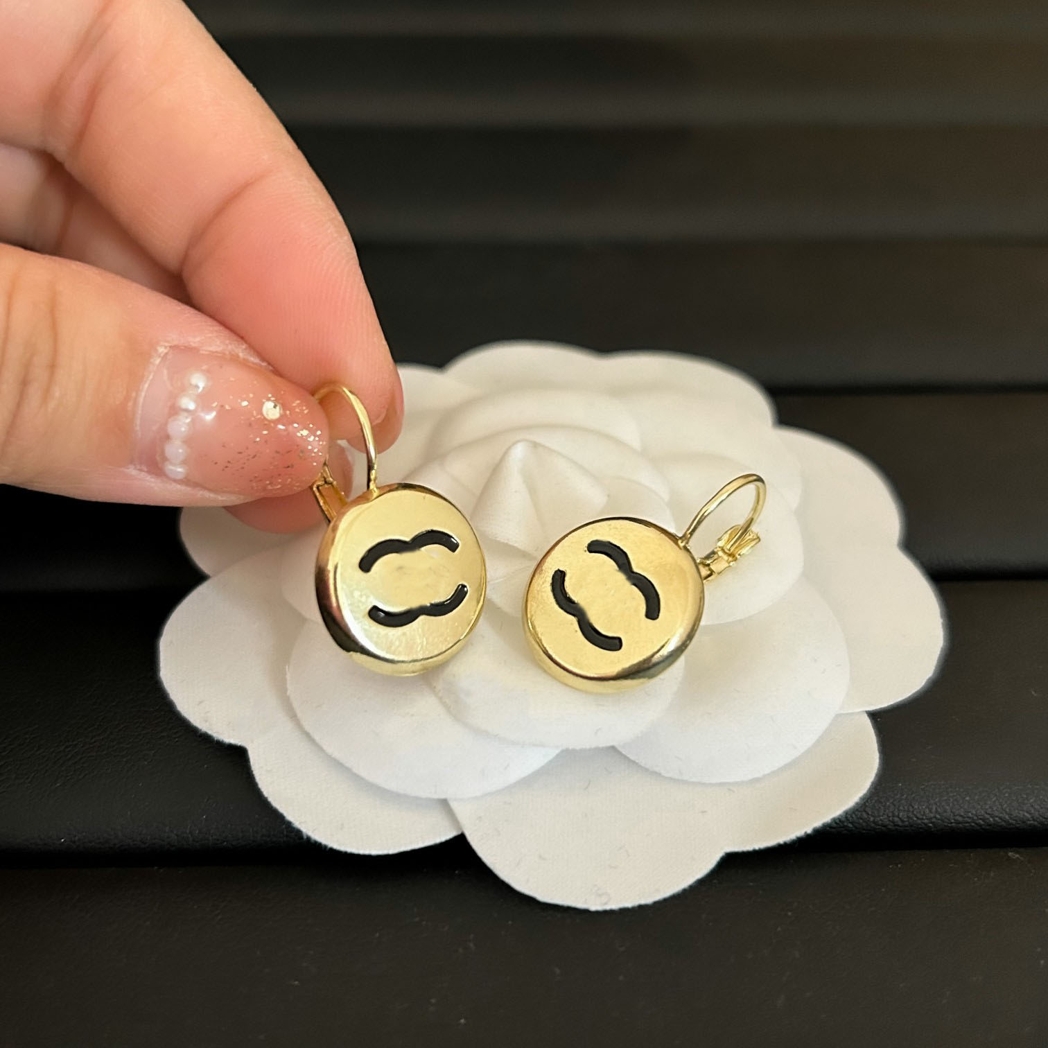 designer earrings woman stud earring letters luxury earrings fashion jewelries suitable for attending various gatherings