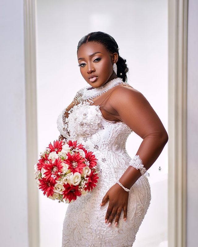2023 Oct Arabic Aso Ebi Plus Size Lace Mermaid Wedding Dress Beaded Crystals Vintage Bridal Gowns Dress ZJ303