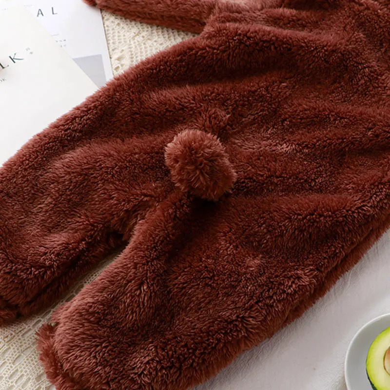 Rompers Winter Warm Baby Romper Coral Fleece Cartoon Bear Hooded Boys Girls born Infant Jumpsuit Clothes Soft Pajama Overalls 230927