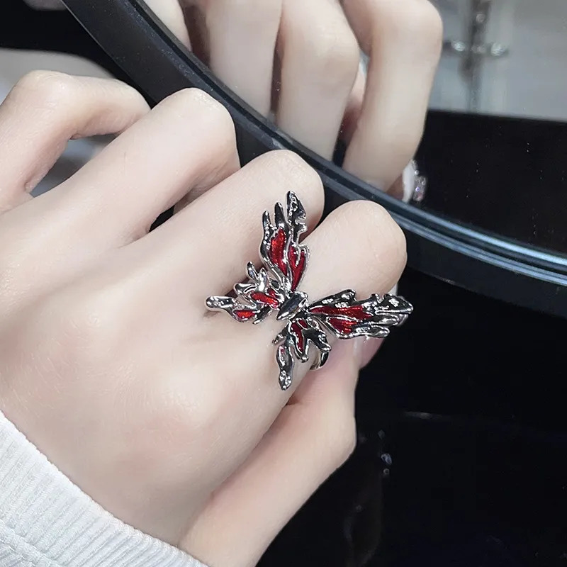 Wedding Rings Korean Fashion Vintage Aesthetic Geometric Irregular Red Crystal Star Silver Color Metal Ring For Women Grunge Y2K EMO Jewelry 230928