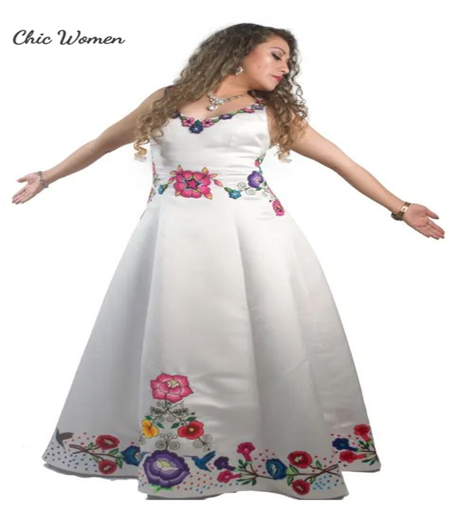 Traditional Mexican Wedding Dress With Embroidery Vintage Gothic Colorful Soft Satin Boho Bridal Gowns 2024 Beach Gatsby Bride Dress A Line Country Ve