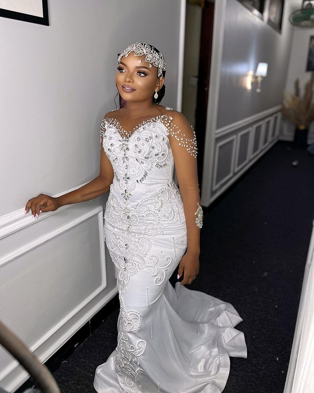 2023 Oct Arabic Aso Ebi Plus Mermaid White Wedding Dress Crystals Beaded Lace Sexy Bridal Gowns Dresses ZJ2022