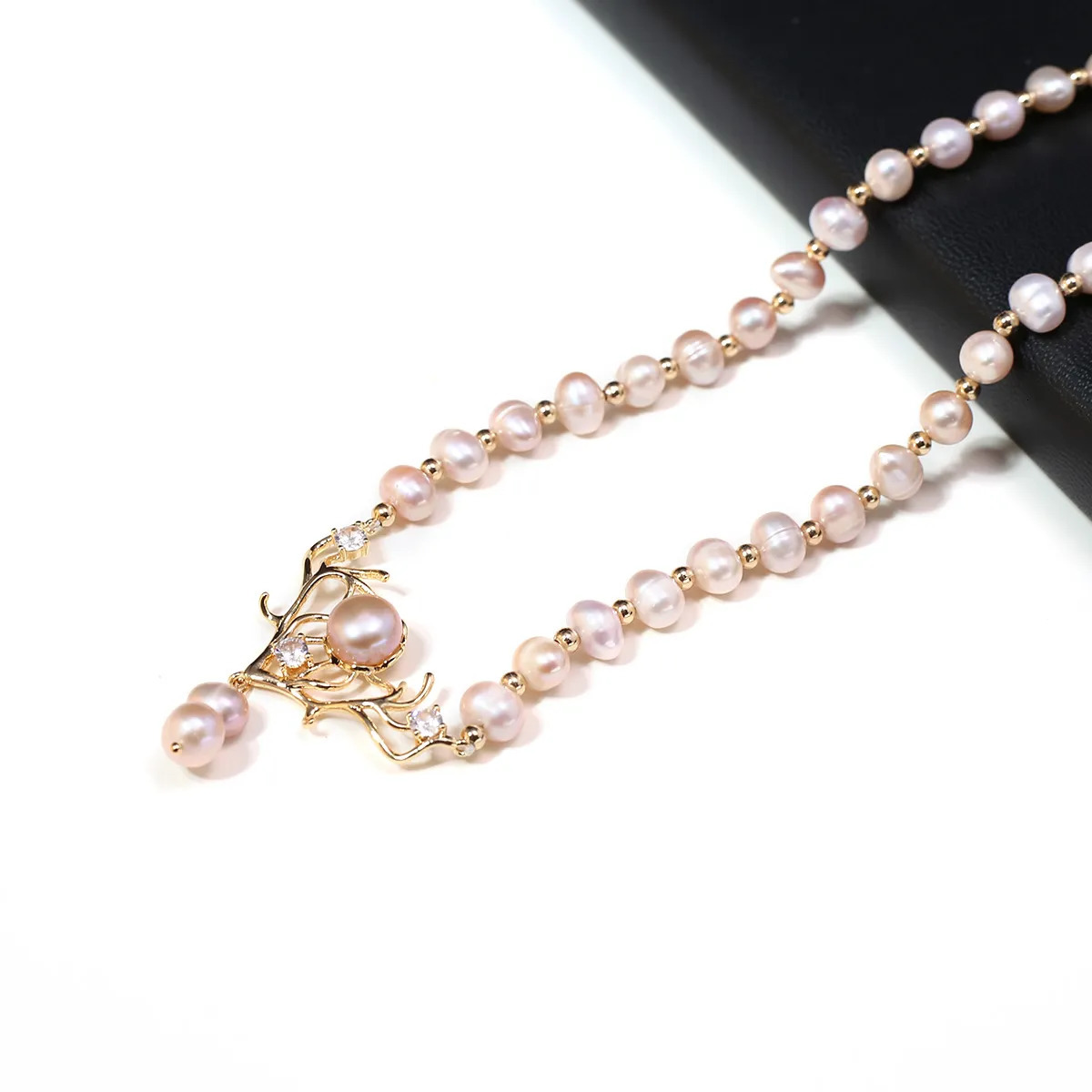 Pendant Necklaces Natural Freshwater Pearl Necklace Pink Round Shape Exquisite Accessories Women Personality Girls Wedding Party Jewelry 230928