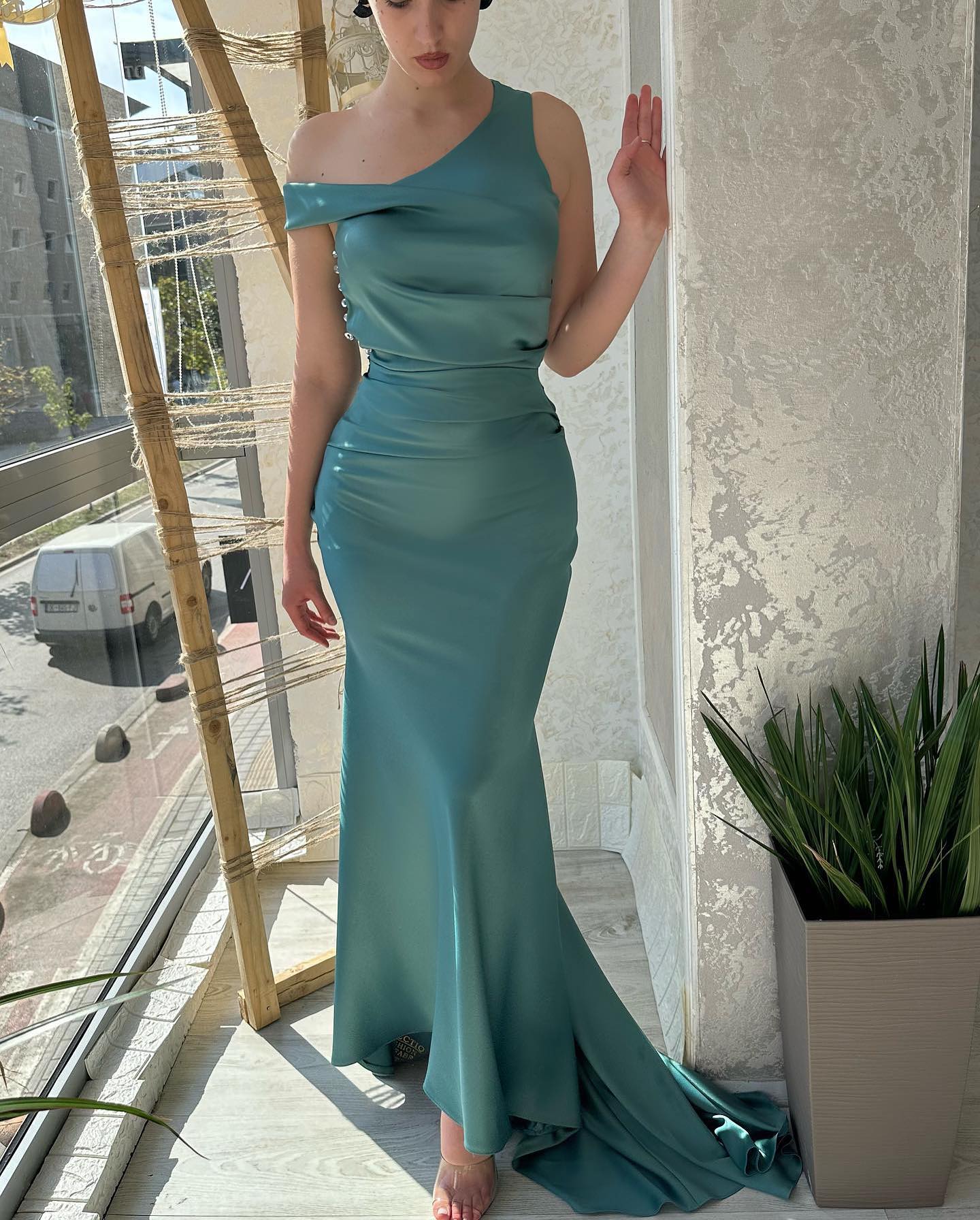 Elegant One Shoulder Mermaid Prom Dresses Satin Green Evening Dress Pleats Formal Long Special Ocn Party Dress 0516