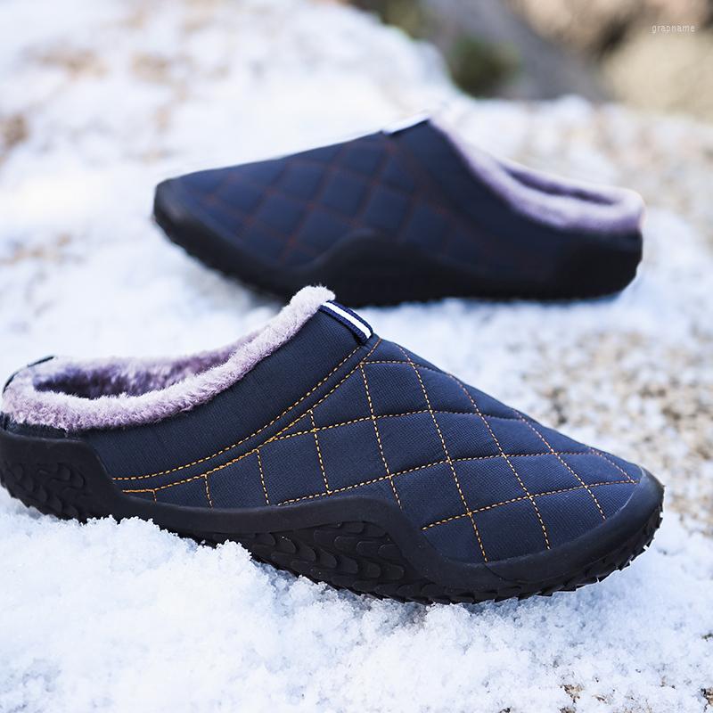 Slippers Fujeak Winter Trendy Men's Indoor Warm Shoes Outdoor Non-slip Walking Men Waterproof Casual Big Size 39-48, Black
Slippers Fujeak Winter Trendy Men's Indoor Warm Shoes Outdoor Non-slip Walking Men Waterproof Casual Big Size 39-48, Black