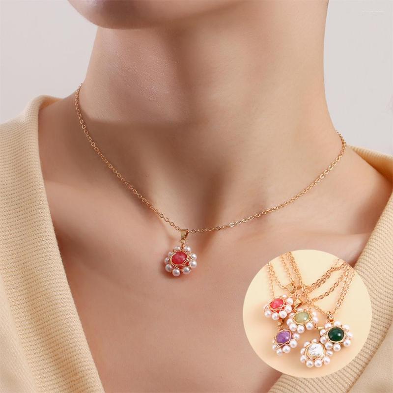 Pendant Necklaces Fashion Pearl Flower Necklace For Women Handmade Colorful Gemstone Clavicle Chain Choker Jewelry Wholesale
Pendant Necklaces Fashion Pearl Flower Necklace For Women Handmade Colorful Gemstone Clavicle Chain Choker Jewelry Wholesale