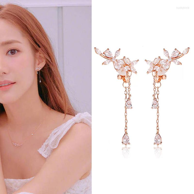 Dangle Earrings Fashion Women Korean TV Star CZ Zircon Flower Drop Elegant Water Long Wedding Party Jewelry Gifts
Dangle Earrings Fashion Women Korean TV Star CZ Zircon Flower Drop Elegant Water Long Wedding Party Jewelry Gifts