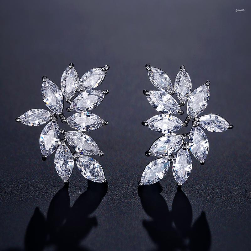 Stud Earrings Uilz Eat 1.4cm Size Cubic Zirconia Leaf For Women Fashion Crysyal Bridal Wedding Jewelry Drop UE2233
Stud Earrings Uilz Eat 1.4cm Size Cubic Zirconia Leaf For Women Fashion Crysyal Bridal Wedding Jewelry Drop UE2233