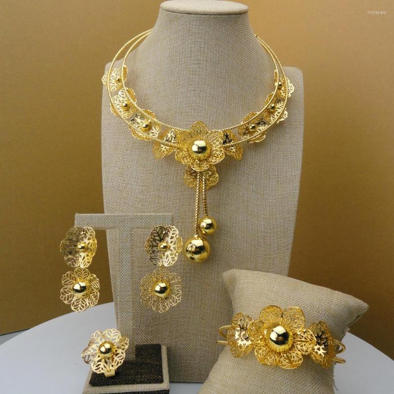 Necklace Earrings Set Yuminglai 2023 Fashion Dubai Luxury Hollow Plated Gold Lady FHK5551, Picture shown
Necklace Earrings Set Yuminglai 2023 Fashion Dubai Luxury Hollow Plated Gold Lady FHK5551, Picture shown