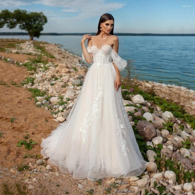 Wedding Dress Off The Shoulder Boho Dresses 2023 Sweetheart Tulle Bridal Gowns Sweep Train Vestidos De Novia, White
Wedding Dress Off The Shoulder Boho Dresses 2023 Sweetheart Tulle Bridal Gowns Sweep Train Vestidos De Novia, White