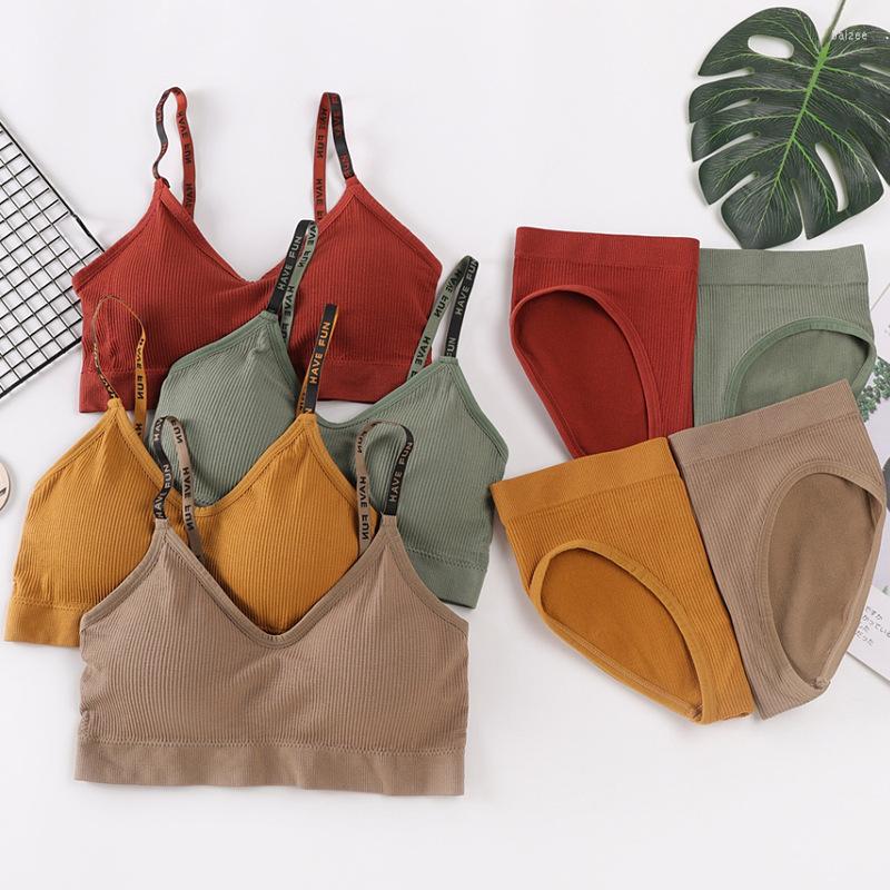 Bras Sets Sexy Women Bra Panties Set Push Up Sport Top Letter Seamless Active Female Lingerie Fitness Crop Underwear, A-blue
Bras Sets Sexy Women Bra Panties Set Push Up Sport Top Letter Seamless Active Female Lingerie Fitness Crop Underwear, A-blue