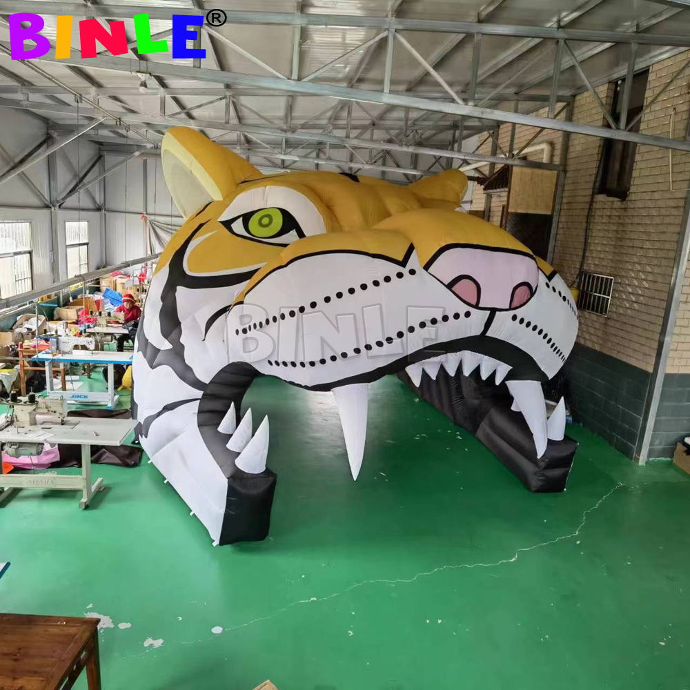 Oxford animal head inflatable tiger football tunnel for sports event decoration mascot entrance door gate