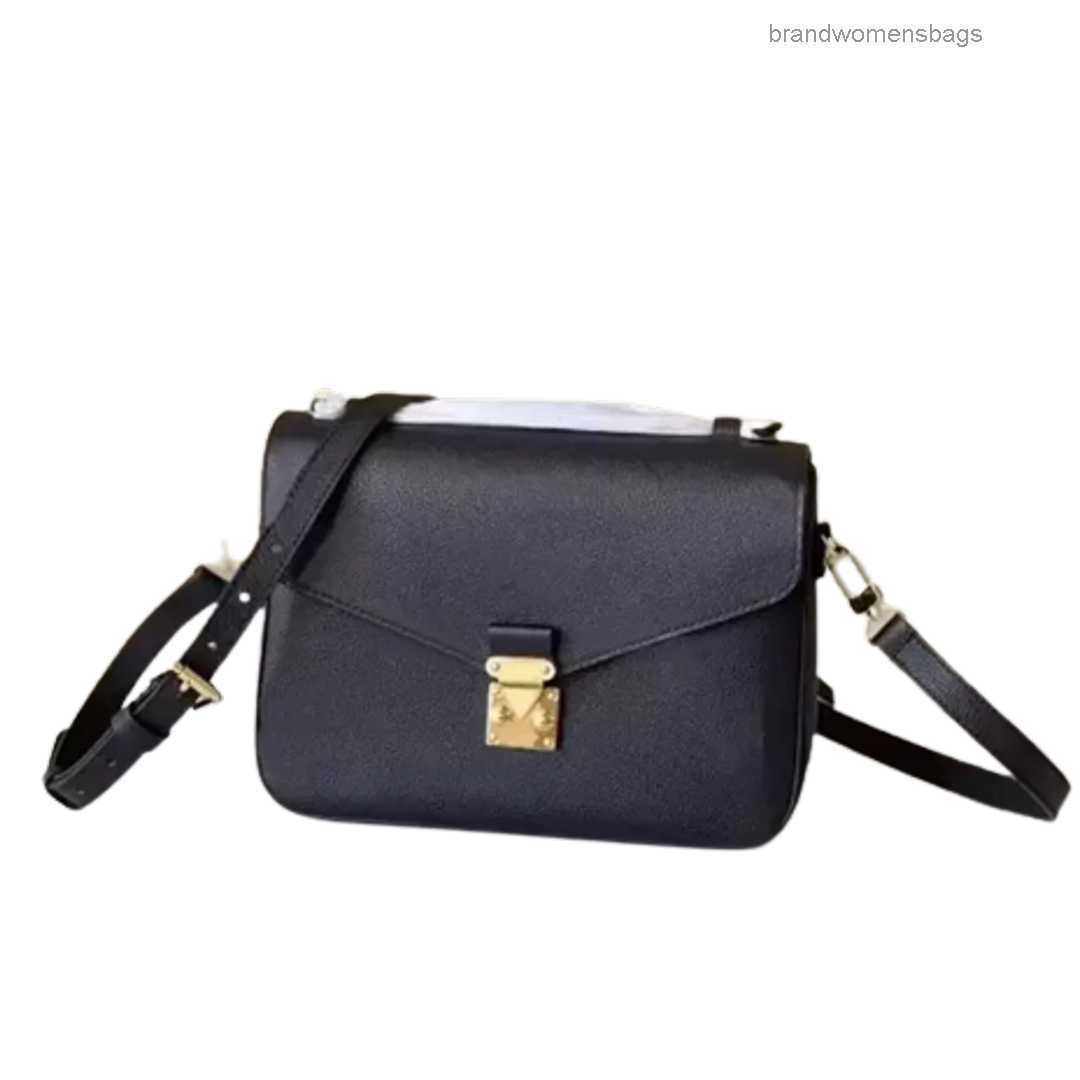 Luxurys Designers bag Embossing flower pochette Women Handbag Messenger Bags Genuine Leather METIS Elegant Womens Shoulder Crossbody Bag 18L brandwomensbags, Black embossing
Luxurys Designers bag Embossing flower pochette Women Handbag Messenger Bags Genuine Leather METIS Elegant Womens Shoulder Crossbody Bag 18L brandwomensbags, Black embossing