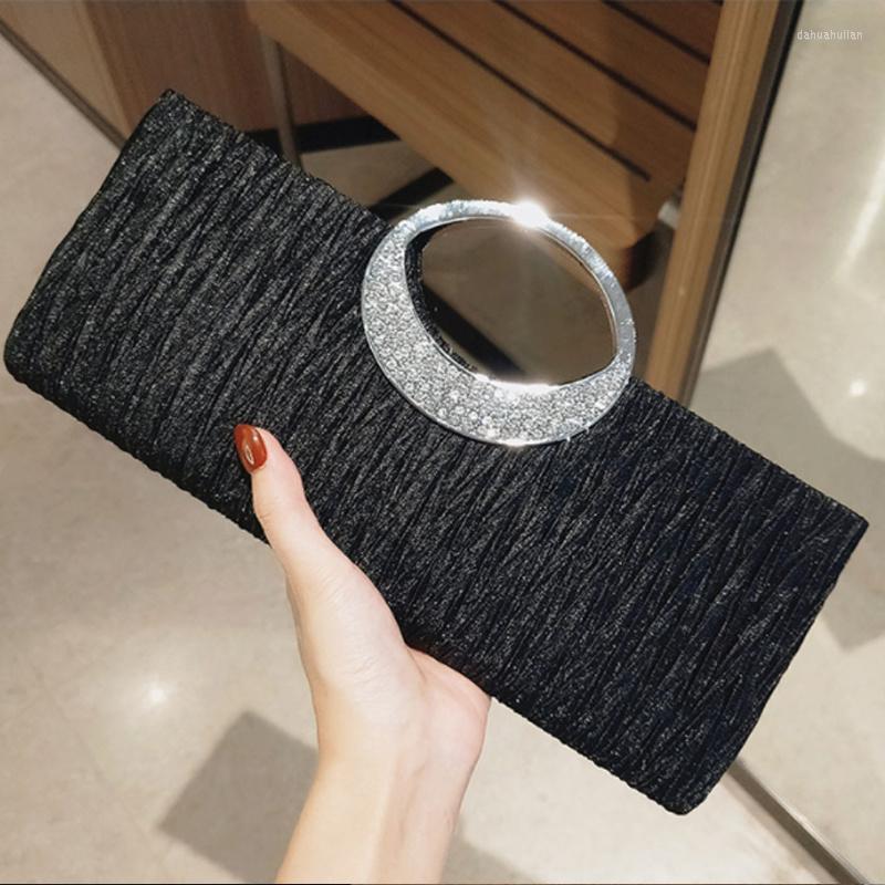 Evening Bags Luxury Shiny Bracelet Dinner Small Women Handbag 2023 Princess Bag Banquet Wrinkled Women's, Black
Evening Bags Luxury Shiny Bracelet Dinner Small Women Handbag 2023 Princess Bag Banquet Wrinkled Women's, Black