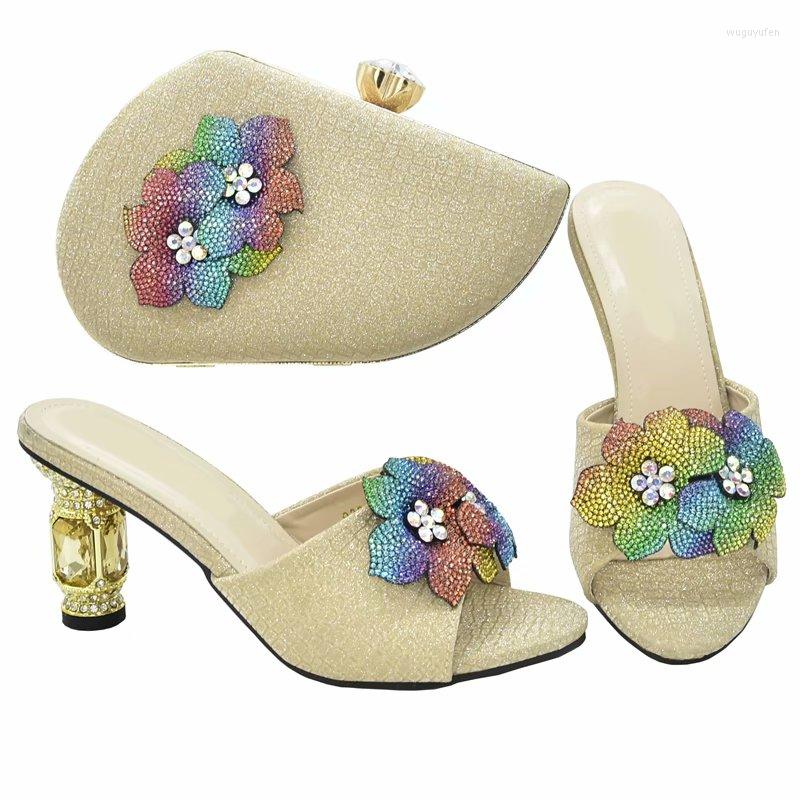 Dress Shoes Latest Fashionable Italian Design Matching And Bags For African Weddings Shoe Bag Set In Yellow Color, Phopo colok
Dress Shoes Latest Fashionable Italian Design Matching And Bags For African Weddings Shoe Bag Set In Yellow Color, Phopo colok