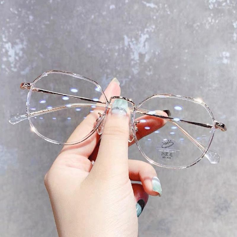 Sunglasses Fashion Big Frame Metal Glasses Men Women Anti-Blue Light Computer Goggles Eyeglasses Frames High Quality Eyewear Accessories
Sunglasses Fashion Big Frame Metal Glasses Men Women Anti-Blue Light Computer Goggles Eyeglasses Frames High Quality Eyewear Accessories
