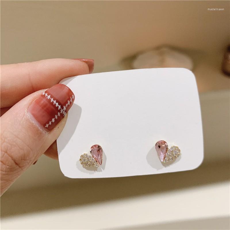 Stud Earrings 2023 Korean Shiny Crystal Fresh Sweet Lovely Fashion Contracted Heart Small Joker Women Jewelry
Stud Earrings 2023 Korean Shiny Crystal Fresh Sweet Lovely Fashion Contracted Heart Small Joker Women Jewelry