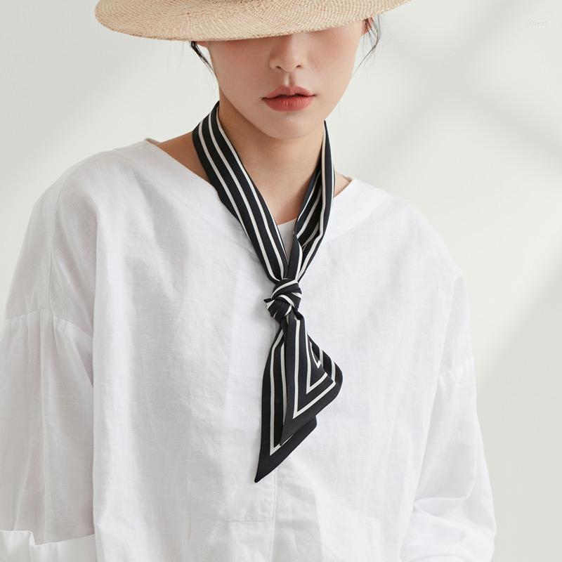 Scarves Silk Scarf For Women Letter Chain Printed Handle Bag Ribbons Brand Fashion Head Small Long Skinny
Scarves Silk Scarf For Women Letter Chain Printed Handle Bag Ribbons Brand Fashion Head Small Long Skinny