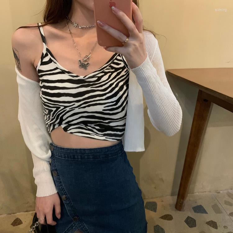 Women's Tanks 2023 Leopard Print Camisole Women V-Neck Tank Top Sexy Summer Camis Cropped Tops Fashion Female Streetwear, White
Women's Tanks 2023 Leopard Print Camisole Women V-Neck Tank Top Sexy Summer Camis Cropped Tops Fashion Female Streetwear, White