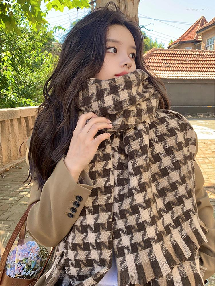 Scarves Imitation Cashmere Women Scarf Winter Bird Lattice Scarve Pashmina Mujer Foulard Bufanda Blanket Wrap Shawl Unisex
Scarves Imitation Cashmere Women Scarf Winter Bird Lattice Scarve Pashmina Mujer Foulard Bufanda Blanket Wrap Shawl Unisex