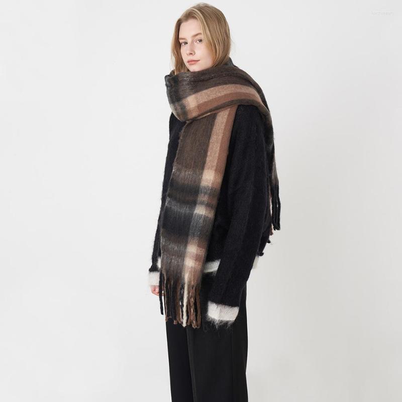 Scarves Women's Classic Striped Cashmere Plaid Scarf With Tassel Warm In Winter 178 49cm
Scarves Women's Classic Striped Cashmere Plaid Scarf With Tassel Warm In Winter 178 49cm