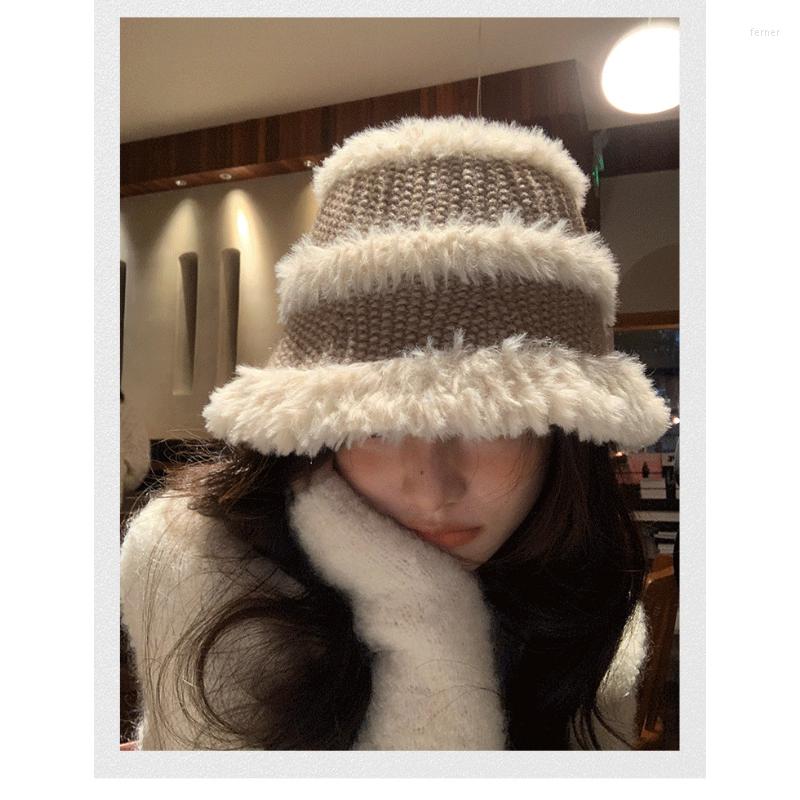 Berets Japanese Vintage Plush Fisherman Hat For Women Keep Warm In Autumn And Winter Thick Knitting Wool Ear Protection Bucket
Berets Japanese Vintage Plush Fisherman Hat For Women Keep Warm In Autumn And Winter Thick Knitting Wool Ear Protection Bucket