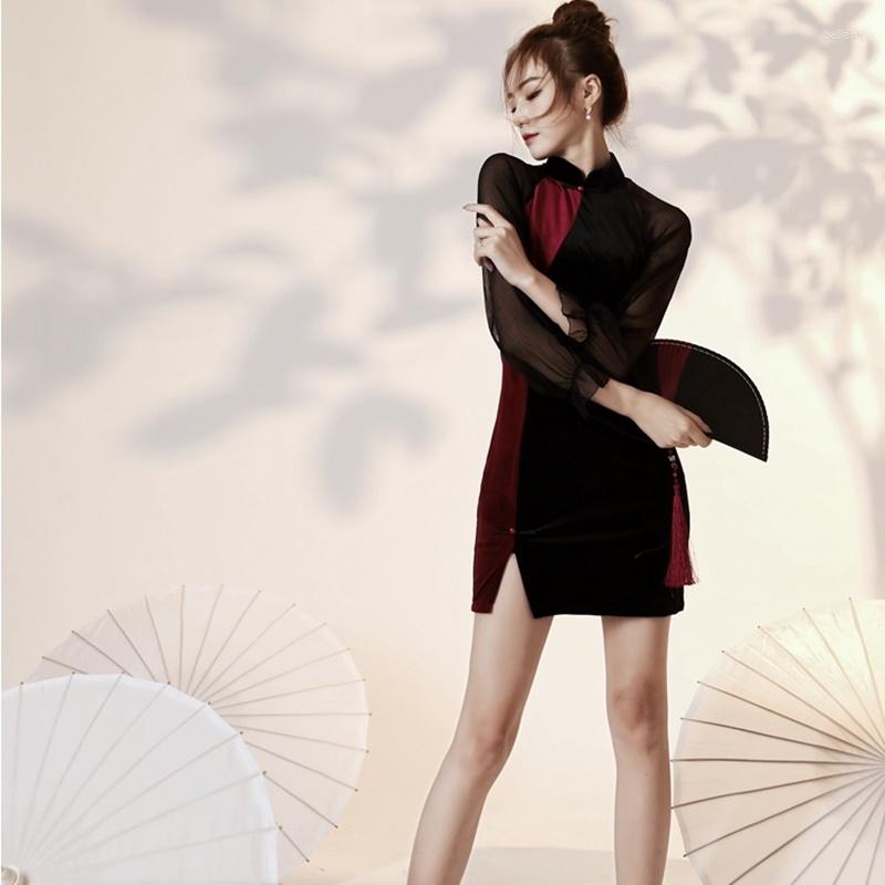 Ethnic Clothing Lady Sexy Black Cheongsam Dress Patchwork Split Short Qipao 2023 Retro Chinese Style Traditional Clothes Party Gown 11834
Ethnic Clothing Lady Sexy Black Cheongsam Dress Patchwork Split Short Qipao 2023 Retro Chinese Style Traditional Clothes Party Gown 11834