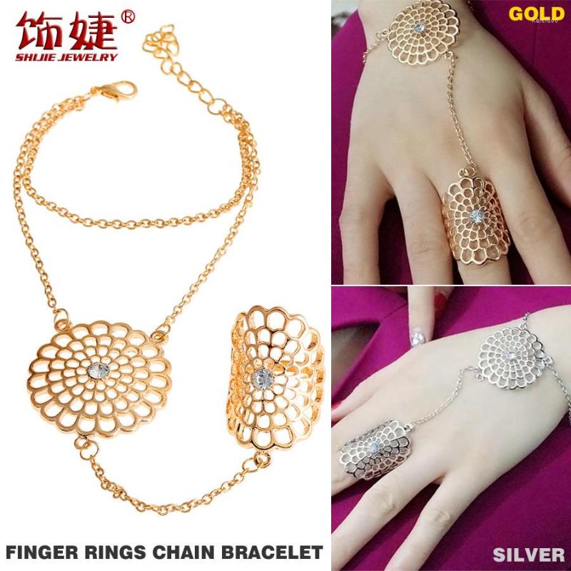 Charm Bracelets Fashion European And American Style Personality Simple Hollow Flower Dream Catcher Finger Bracelet Ring G12
Charm Bracelets Fashion European And American Style Personality Simple Hollow Flower Dream Catcher Finger Bracelet Ring G12