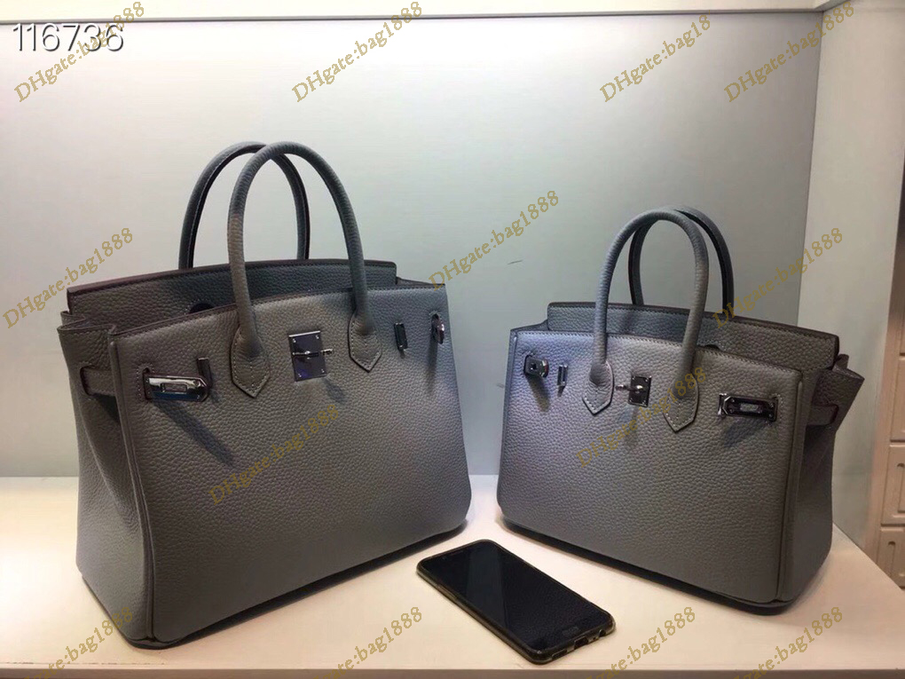 Luxury designer handbag Classic women's bag New swift leather large capacity silver metal one shoulder messenger bags Fashion cross lock briefcase 25cm and 30cm, Orange
Luxury designer handbag Classic women's bag New swift leather large capacity silver metal one shoulder messenger bags Fashion cross lock briefcase 25cm and 30cm, Orange
