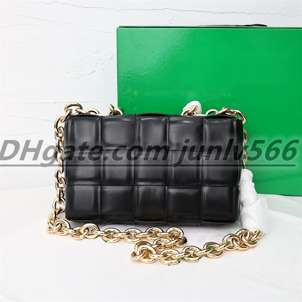 HigQuality Hand woven leather Cross Body bag chain totes Luxury designer Multi color selection Women's Handbags Shoulder bag cassette Crossbody purses, Red
HigQuality Hand woven leather Cross Body bag chain totes Luxury designer Multi color selection Women's Handbags Shoulder bag cassette Crossbody purses, Red