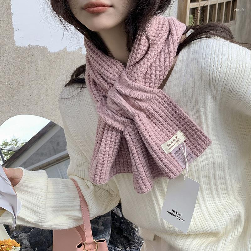 Scarves Women Winter Style Solid Color Cross Knit Neckerchief Green Black Ins Warm Knitted Woolen Pashmina Shawl D459
Scarves Women Winter Style Solid Color Cross Knit Neckerchief Green Black Ins Warm Knitted Woolen Pashmina Shawl D459