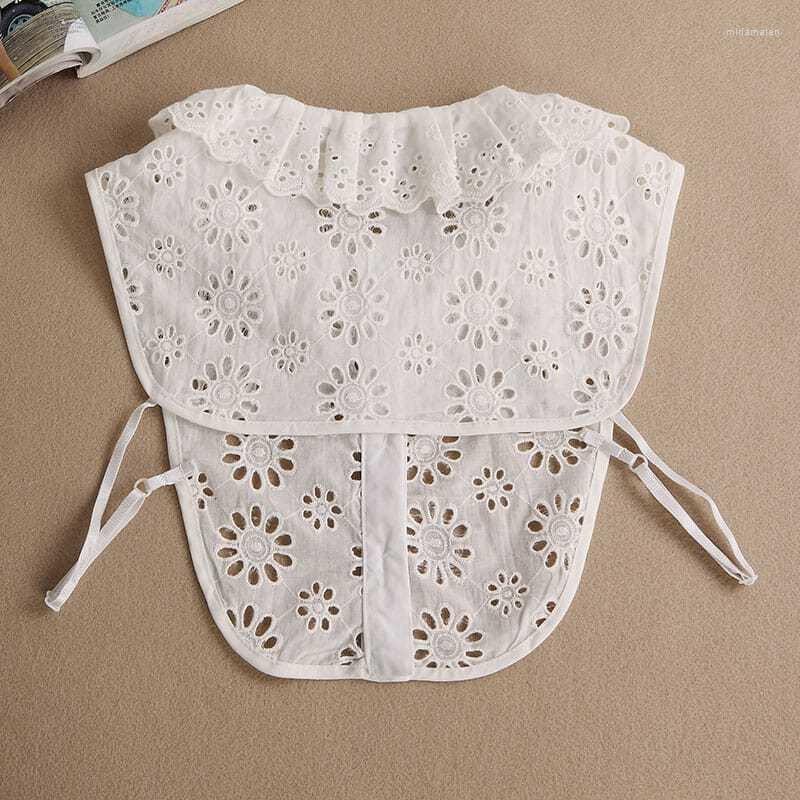 Bow Ties Korean Version False Collar Girl Can Match Petal Lapel Sweater Shirt Wear Under
Bow Ties Korean Version False Collar Girl Can Match Petal Lapel Sweater Shirt Wear Under