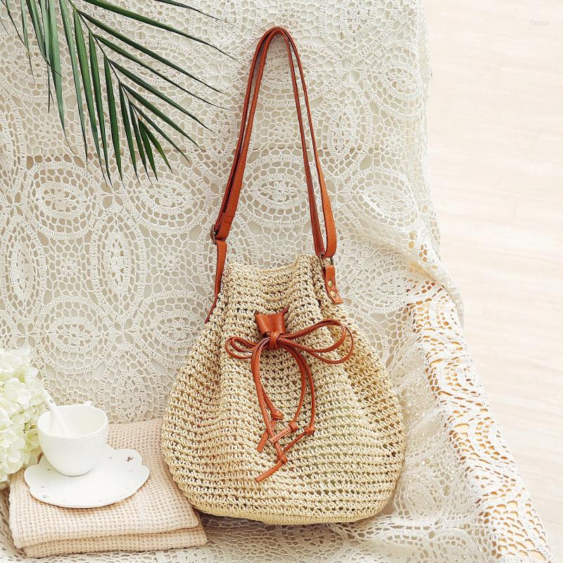 Evening Bags Drawstring One Shoulder Woven Bag Fashion Straw Holiday Beach Bucket Female, Beige
Evening Bags Drawstring One Shoulder Woven Bag Fashion Straw Holiday Beach Bucket Female, Beige