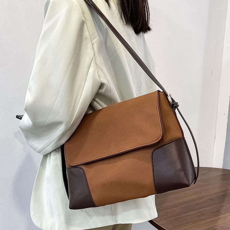 Evening Bags Luxury Pu Leather Women Handbags Casual Contrast Color Crossbody For Fashion Designer Female Shoulder Messenger Bag, Beige
Evening Bags Luxury Pu Leather Women Handbags Casual Contrast Color Crossbody For Fashion Designer Female Shoulder Messenger Bag, Beige