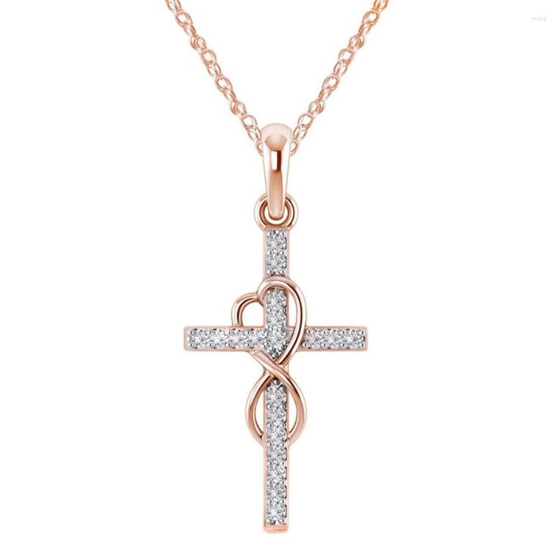 Pendant Necklaces Gothic Style Unisex Cross Necklace Classic Luxury Sparkling Crystal Clavicle Chain Religious Accessories
Pendant Necklaces Gothic Style Unisex Cross Necklace Classic Luxury Sparkling Crystal Clavicle Chain Religious Accessories