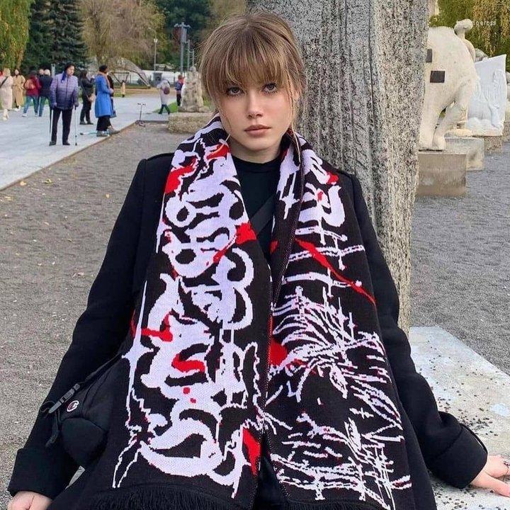 Scarves Accessory Letter Punk Fashion Male Aesthetic Design Harajuku Leisure Knitting Anime Y2K Warm Scarf Shawl High Street Female
Scarves Accessory Letter Punk Fashion Male Aesthetic Design Harajuku Leisure Knitting Anime Y2K Warm Scarf Shawl High Street Female