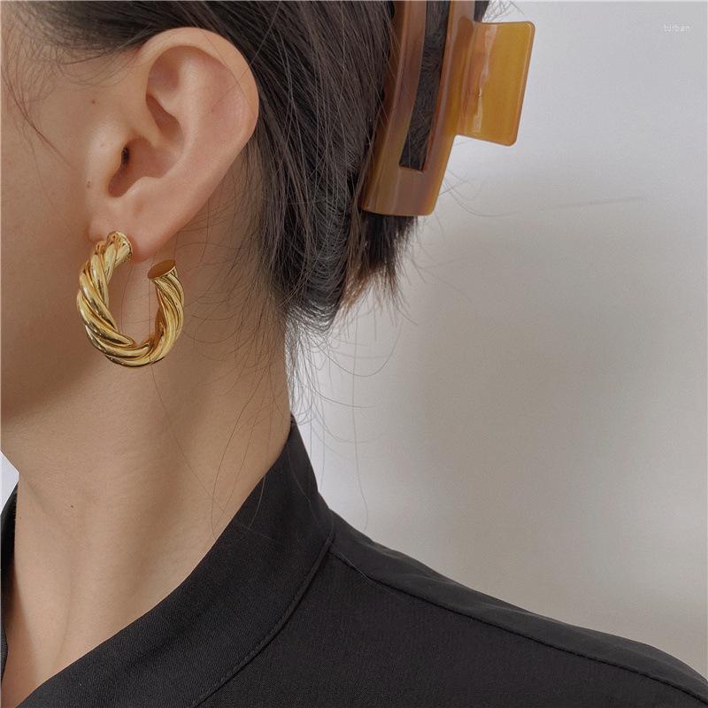Stud Earrings GSOLD Fashion Gold Silver Color Metal Twisted C-Shaped Simple Geometric Semicircular Ear Studs For Women Party
Stud Earrings GSOLD Fashion Gold Silver Color Metal Twisted C-Shaped Simple Geometric Semicircular Ear Studs For Women Party