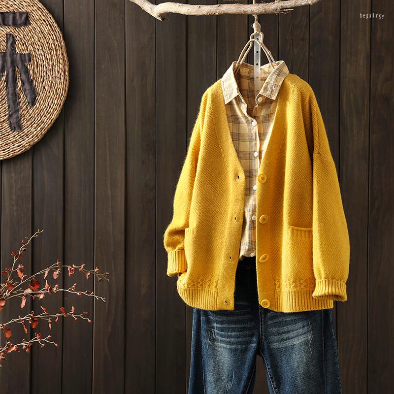 Women's Knits Autumn And Winter Style Literary Simple Pocket Knitted Sweater Cardigan Women Loose Core-spun Yarn V-neck Coat, Beige
Women's Knits Autumn And Winter Style Literary Simple Pocket Knitted Sweater Cardigan Women Loose Core-spun Yarn V-neck Coat, Beige