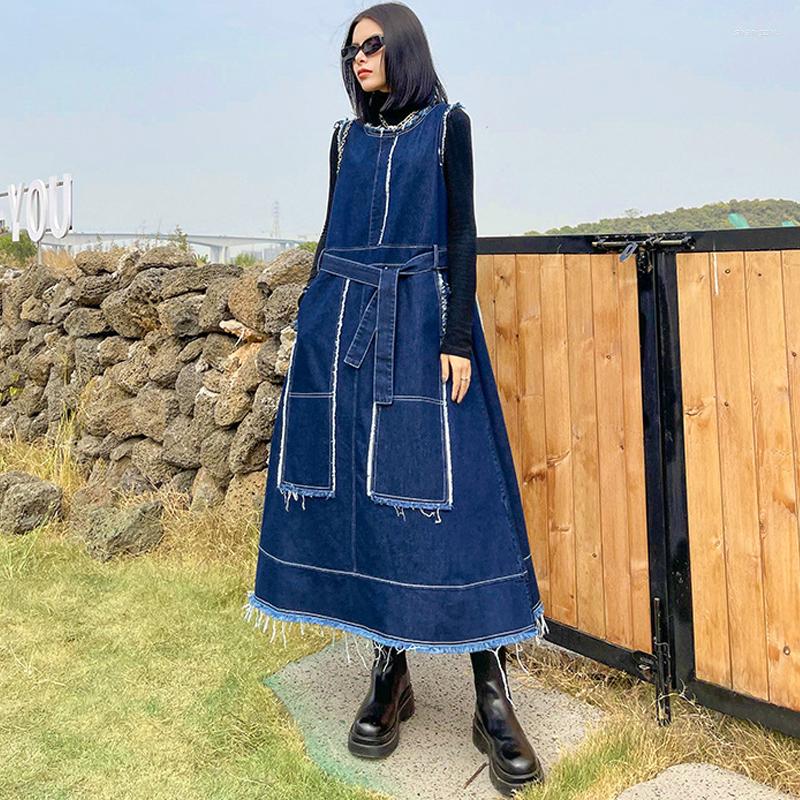 Casual Dresses Johnature 2023 Spring Summer Denim Sleeveless Fashion Loose O-neck Bandage Women Dress, Black
Casual Dresses Johnature 2023 Spring Summer Denim Sleeveless Fashion Loose O-neck Bandage Women Dress, Black